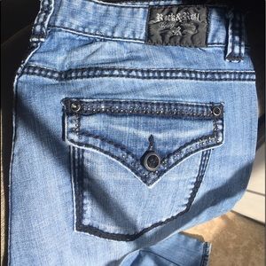 Rock and roll cowgirl jeans missing button